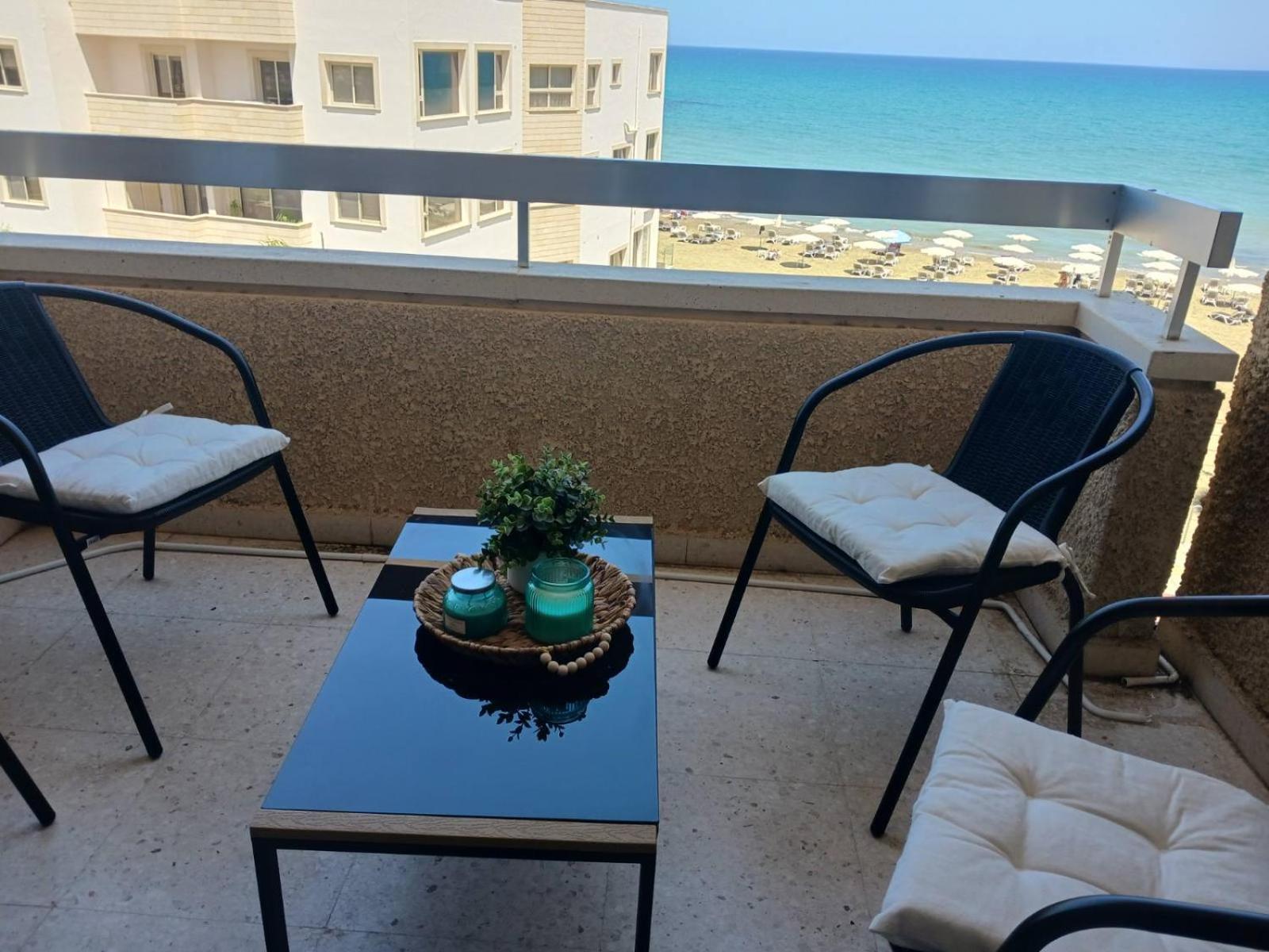 Apollon Sea View Beachfront Ap 302 ลาร์นาคา ภายนอก รูปภาพ